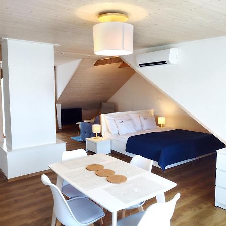 Apartman Kollarovi Ceske Budejovice Bagian luar foto